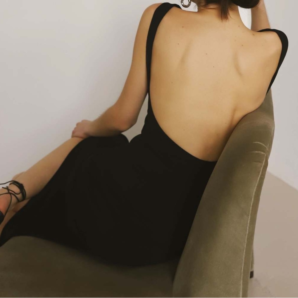Stunning Vintage Laundry by Shelli Segal Black Plunge Back Maxi Dress